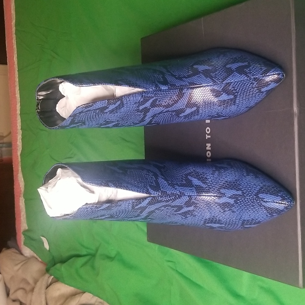 Blue Snake Print Shootie (Bootie)